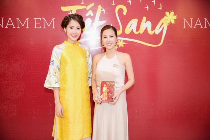 Hoa hậu Thu Hoài tới động viên và chúc mừng Nam Em