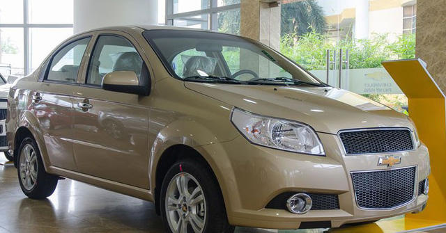 Mẫu sedan hạng B Chevrolet Aveo cũng được giảm đến 60 triệu đồng trong tháng 7.