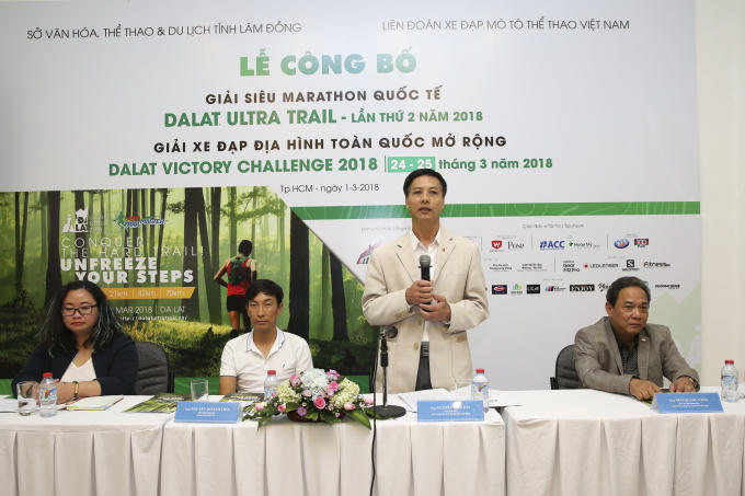 Ông Nguyễn Tiến Hải, Phó Giám đốc Sở Văn hóa, Thể thao và Du lịch tỉnh Lâm Đồng phát biểu tại Lễ công bố Giải siêu Marathon Quốc tế Dalat Ultra Trail 2018 .