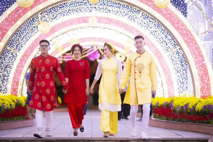 Khung cảnh rực rỡ bên trong Công viên Châu Á - Asia Park