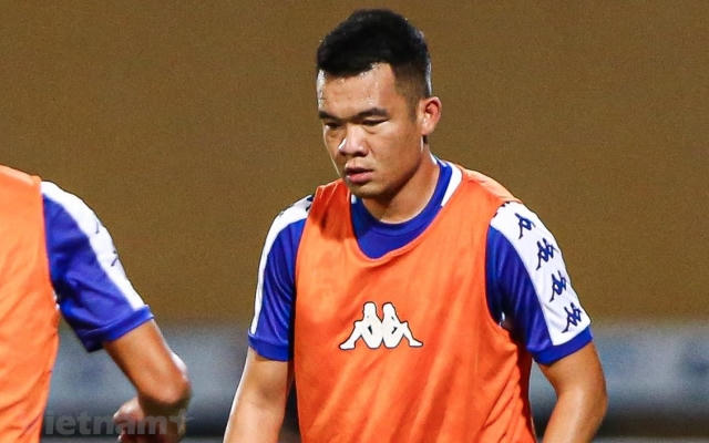 Hoàng Thịnh nhận án phạt nặng từ VFF