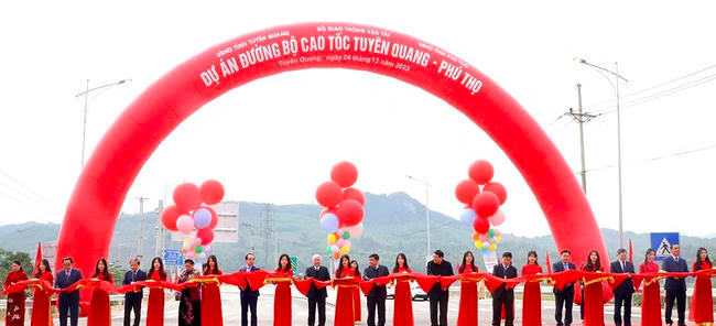 Khánh thành đường cao tốc Tuyên Quang - Phú Thọ. Ảnh: Đ.V
