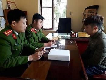 Đối tượng Khánh tại cơ quan điều tra.