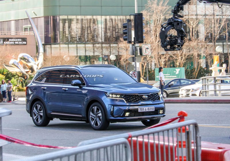 kia sorento 2021 bat ngo lo dien hoan toan tren duong pho. hinh 6