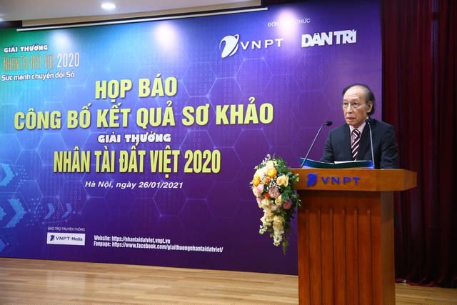 Ông Phạm Huy Hoàn, trưởng Ban tổ chức Giải thưởng Nhân tài Đất Việt 2020. Ảnh: Hữu Nghị