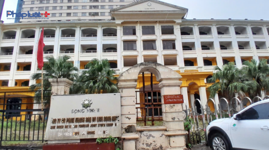 Khu đất này có diện tích hơn 6.000 m2, vừa được đưa vào danh sách thí điểm xây nhà nhà ở thương mại trên các loại đất khác tại Hà Nội.

			Dự kiến nơi đây sẽ xây dựng dự án khu phức hợp cao tầng, có tên thương mại là Oriental Legend Hà Đông, tổng mức đầu tư hơn 2.400 tỷ đồng.
