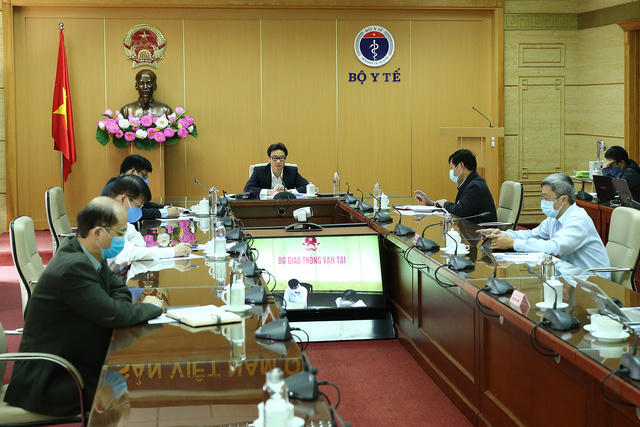 photo-1-15869296582661166234452