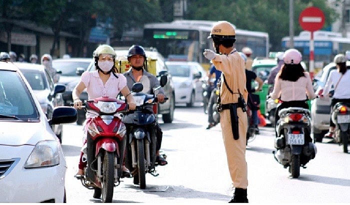 CSGT toàn quốc xử lý hơn 2 triệu trường hợp vi phạm giao thông đường bộ trong 6 tháng đầu năm 2024. (Hình minh họa)