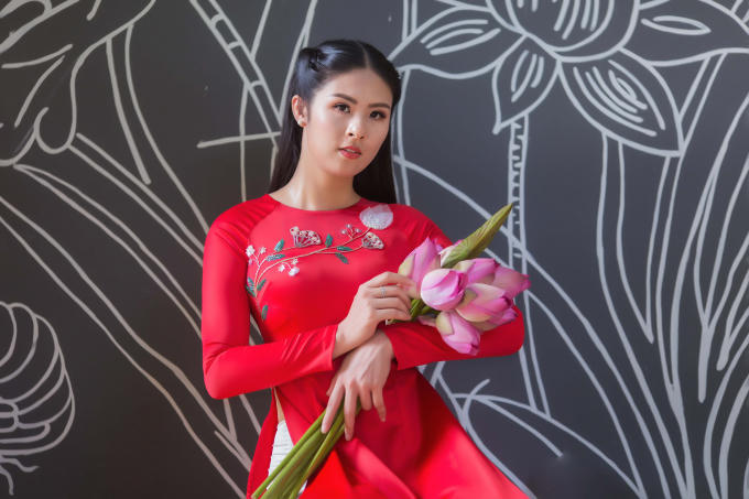 Ra mắt bộ sưu tập “Ngày hạnh phúc