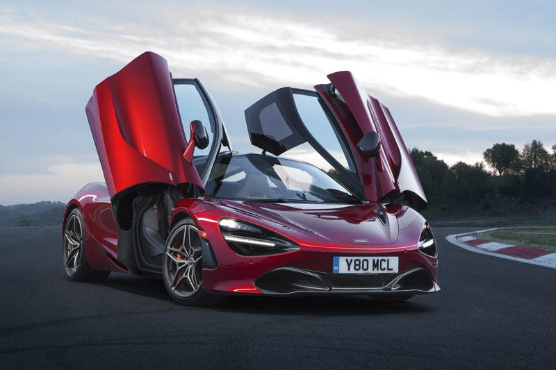 7. McLaren 720S.