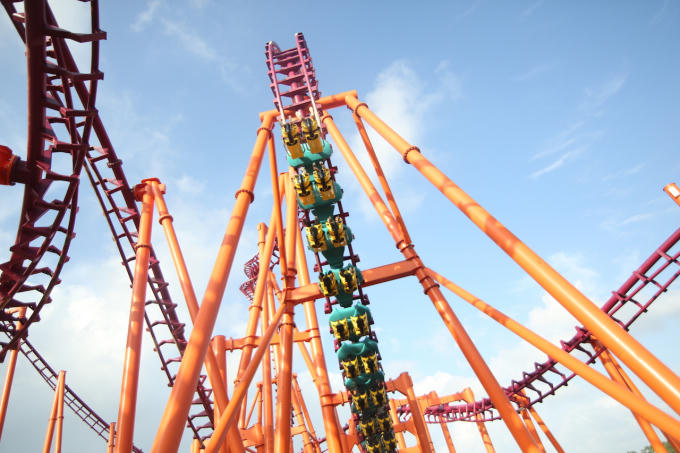 Tàu lượn dạng treo lớn nhất Việt Nam sắp ra mắt tại Asia Park