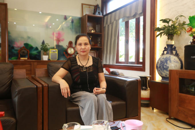 Bà Nguyễn Thị Minh Hiền vợ ông Trương Qúy Dương - (Ảnh: Đình Huy).