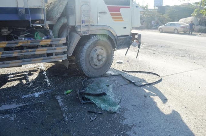 Cận cảnh xe ben &ldquo;đi&ecirc;n&rdquo; g&acirc;y tai nạn li&ecirc;n ho&agrave;n rồi đ&acirc;m nh&agrave; d&acirc;n