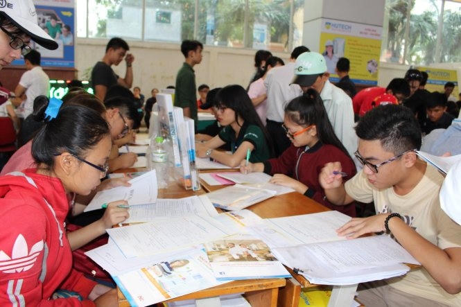 Nhiều thí sinh mắc lỗi khi đăng ký xét tuyển nhóm GX. Ảnh minh họa.