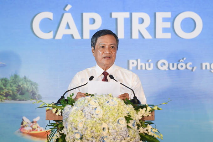 Ông Phạm Vũ Hồng, Chủ tịch UBND Tỉnh Kiên Giang phát biểu tại buổi lễ.