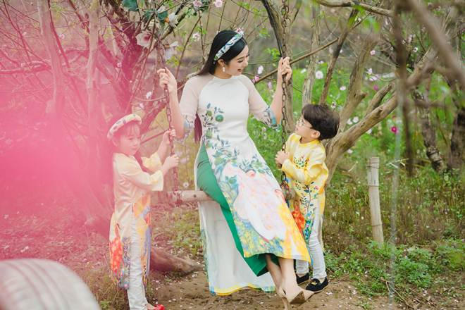 Ngọc H&acirc;n kh&ocirc;ng sốt ruột lấy chồng d&ugrave; bị họ h&agrave;ng th&uacute;c giục