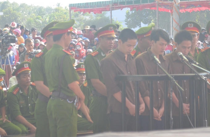 HĐXX tuy&ecirc;n &aacute;n tử h&igrave;nh đối với Nguyễn Hải Dương v&agrave; Vũ Văn Tiến