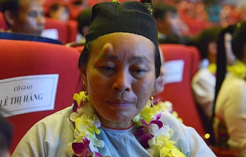 Cô giáo Nông Thị Hằng