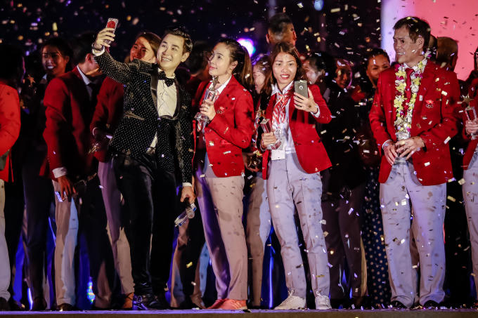 Nguyên Khang: Thầy Seo thân thiện, Tiến Dũng thông minh, Văn Toàn lém lỉnh