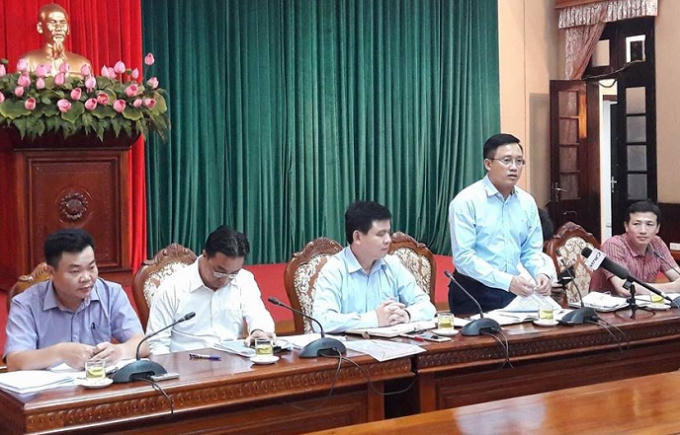Ông Mai Sơn Phó Cục trưởng Cục Thuế Hà Nội thông tin tại buổi giao ban báo chí.