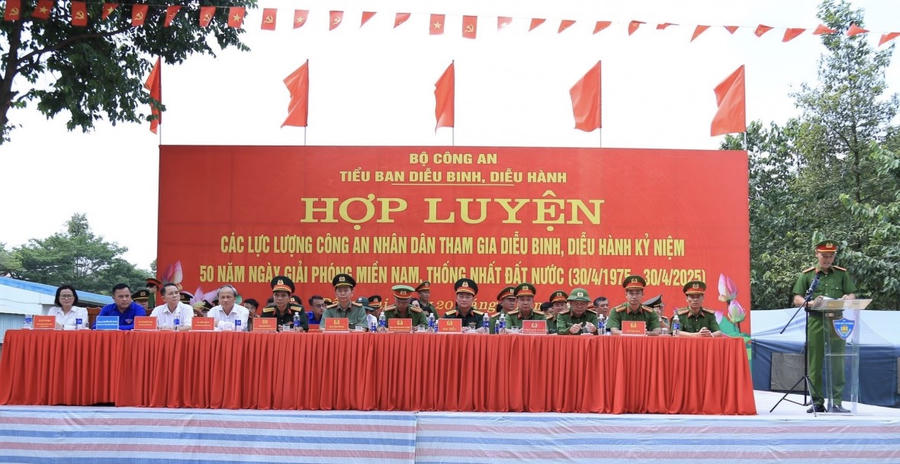 Quang cảnh buổi gặp mặt.