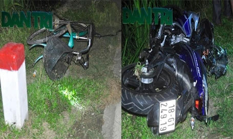 Xe máy đâm 2 cột mốc và xe đạp ở Hương Sơn, Hà Tĩnh khiến 2 người tử vong. (Ảnh: Dân trí)