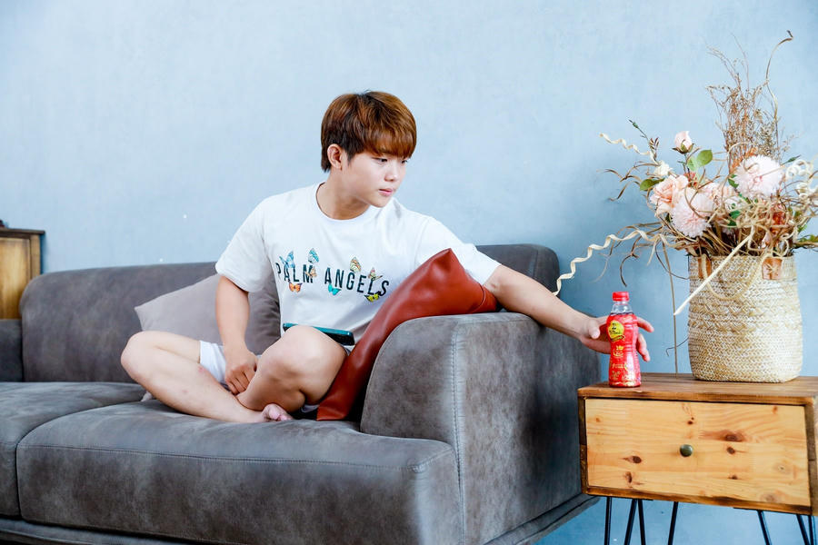 Trà thanh nhiệt Dr Thanh là thức uống yêu thích của người trẻ để thanh lọc, làm mát cơ thể mỗi ngày.