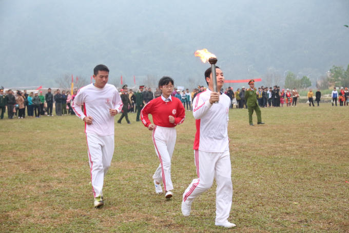Lâm Bình - Tuyên Quang tổ chức lễ giao nhận quân năm 2017