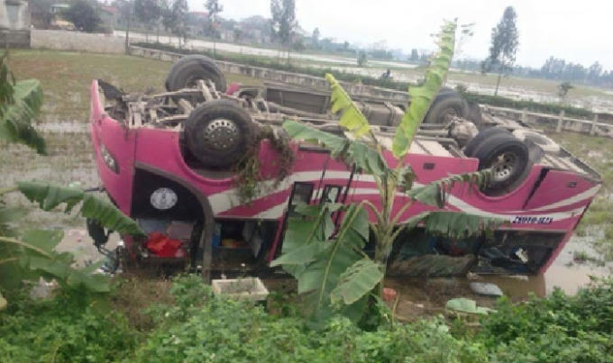 Nhiều vụ tai nạn xe khachs xảy ra trong dịp Tết Nguy&ecirc;n đ&aacute;n khiến nhiều người thương vong. (Ảnh minh họa).