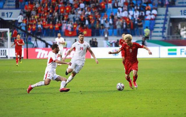 Việt Nam chiến thắng Jordan (4-2): Những tr&aacute;i lu&acirc;n lưu định mệnh