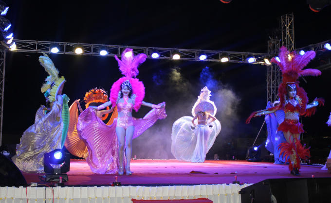 Các tiết mục văn nghệ trong “Tuần văn hoá ẩm thực và đua ngựa  Gia Lai 2017”.