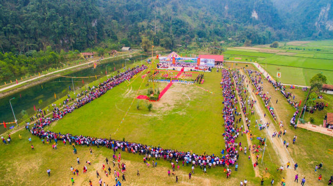 Lễ hội Lồng Tông và Ngày hội văn hóa các dân tộc huyện Lâm Bình Xuân Kỷ Hợi 2019 sẽ diễn ra từ ngày 15 đến ngày 16/2/2019, tức ngày 11 và ngày 12 tháng Giêng năm Kỷ Hợi. (Ảnh Minh Phụng)