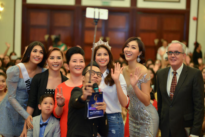 Phạm Hương, Lệ Hằng trổ tài ca hát, truyền cảm hứng để tìm “Người kế vị tương lai”