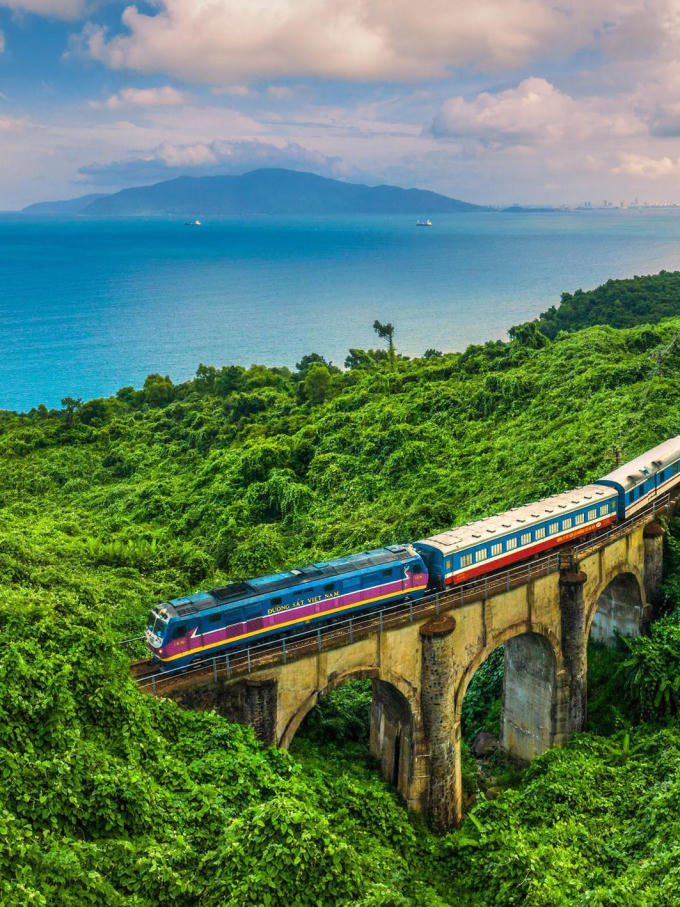 1056-nhung-cung-duong-sat-dep-nhat-vn-141038