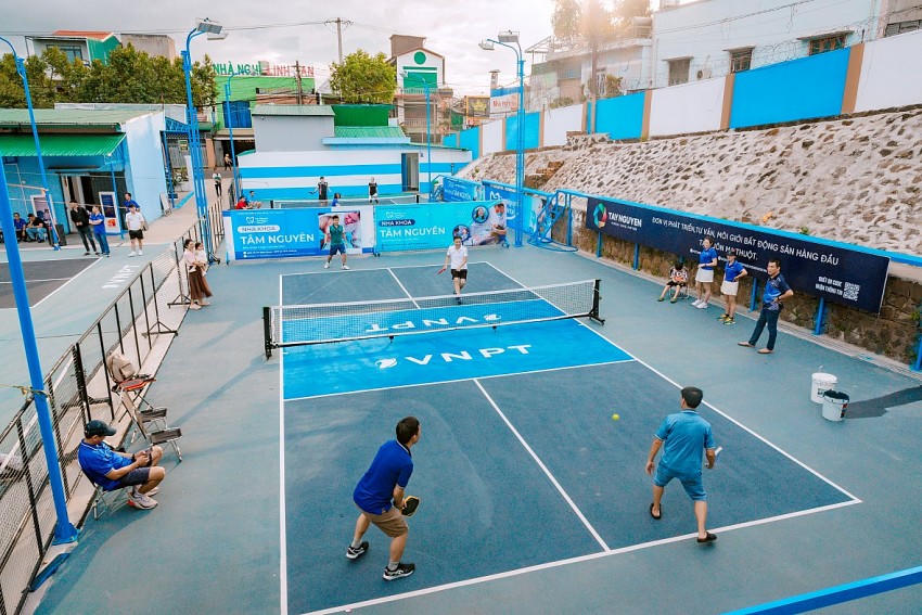 Giao lưu cặp đôi nam giữa các CLB bộ môn mới Pickleball.