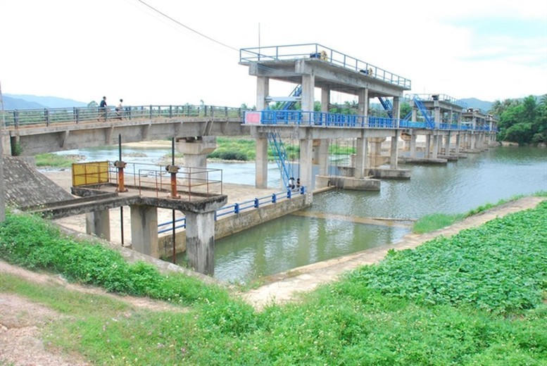 Hà Nội xử lý nghiêm cá nhân, tập thể dung túng cho các hành vi vi phạm bảo vệ công trình thủy lợi.