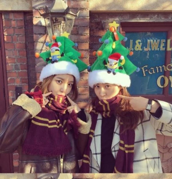 H&igrave;nh ảnh Gi&aacute;ng sinh th&acirc;n thiết của c&aacute;c th&agrave;nh vi&ecirc;n SNSD