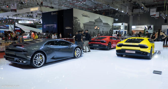 Lamborghini v&agrave; Bentley tiếp tục kh&ocirc;ng tham dự triển l&atilde;m.