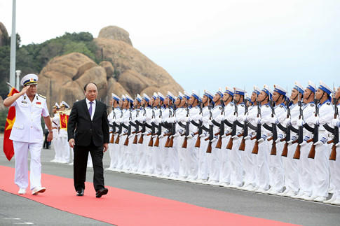 Thủ tướng duyệt đội danh dự