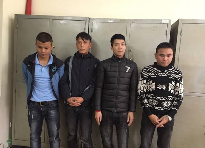 Nhóm đối tượng được triệu tạp tại cơ quan Công an.