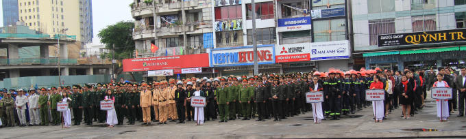 Đà Nẵng tập trung lực lượng ra quân trấn áp tội phạm, đảm bảo an ninh trong dịpTết. (Ảnh: Vân Trương)