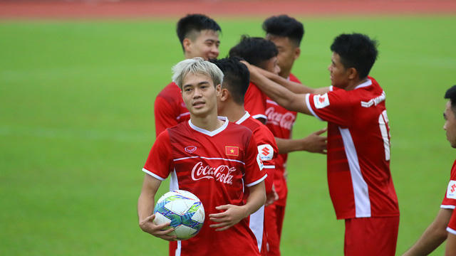 Ngoài hậu vệ Thành Chung bị chấn thương, đã được thay thế bằng Minh Vương, các cầu thủ còn lại đều đang đạt trạng thái tốt.