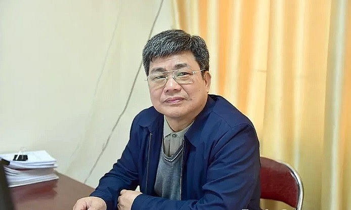 Ông Đỗ Đức Vị, cán bộ Ban Tuyên giáo Tỉnh ủy Tuyên Quang xin nghỉ hưu trước tuổi.
(Ảnh: Báo Tuyên Quang).