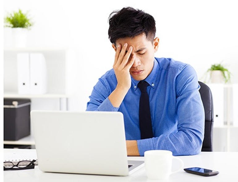 Giới trẻ áp lực đón Tết (Ảnh: minh họa).