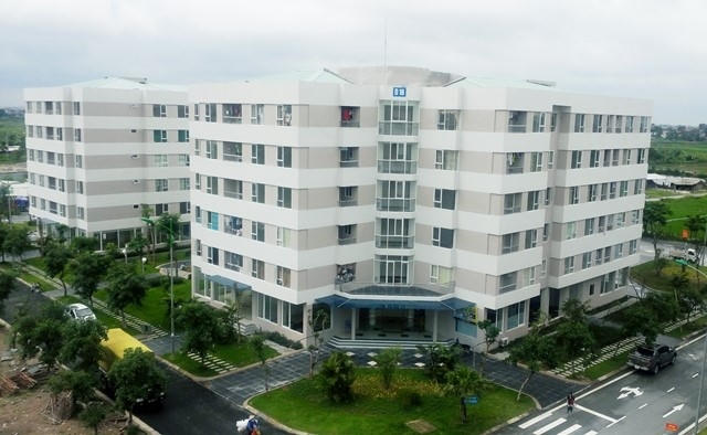 Ngân hàng Chính sách trả lời quy định gửi tiền tiết kiệm khi vay mua nhà ở xã hội. Ảnh minh họa