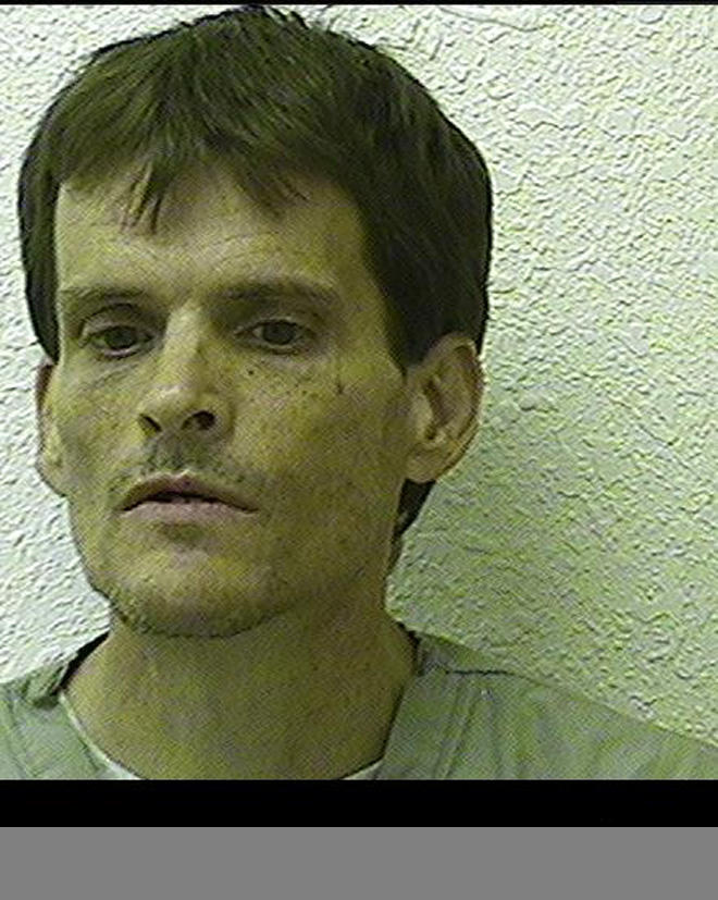 giet vo trong luc tuc gian, ga trai tre lanh 1.000 nam tu hinh anh 2