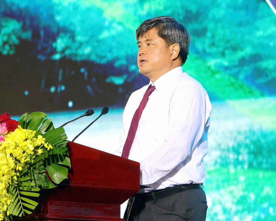 Ông Trần Thanh Nam - Thứ trưởng Bộ Nông nghiệp và Môi trường phát biểu tại lễ khai mạc.