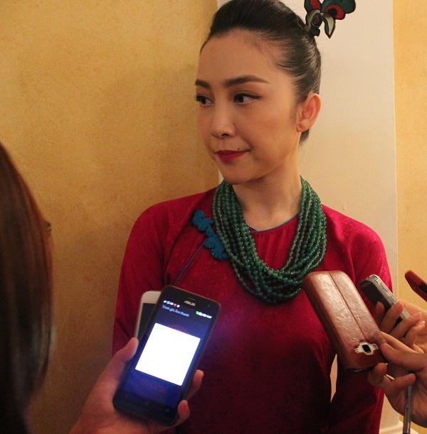 Nghệ sĩ ưu tú Linh Nga