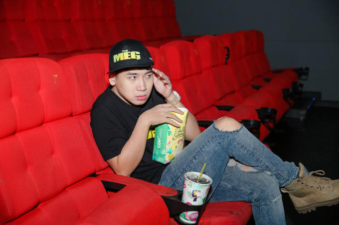 50 sắc th&aacute;i của Huy Cung khi xem