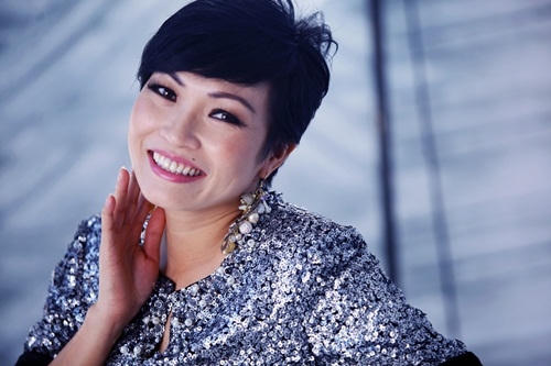 Phương Thanh làm giám khảo Hát vui - vui hát.